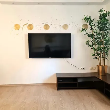 Big Apartmant With Free Parking Apartamento