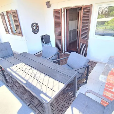 Apartman Big Apartmant With Free Parking *