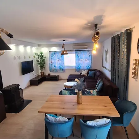 Big Apartmant With Free Parking *