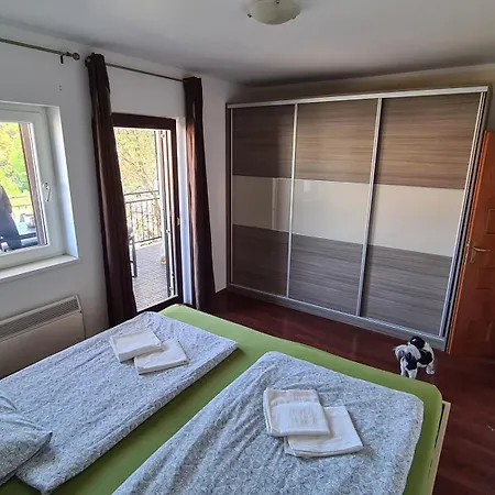 Apartamento Big Apartmant With Free Parking