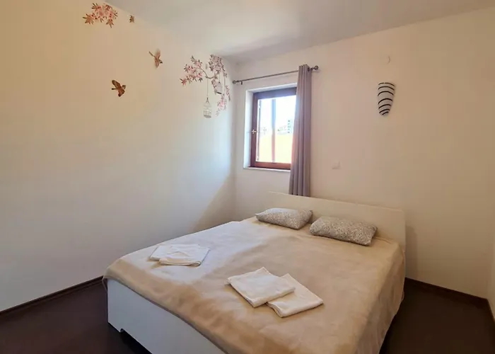 Apartman Big Apartmant With Free Parking *