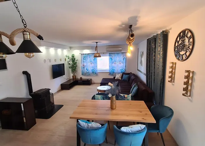 Big Apartmant With Free Parking *