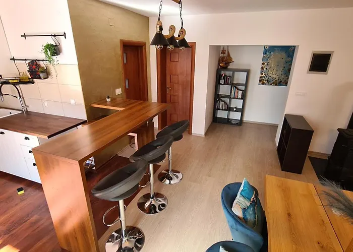 Big Apartmant With Free Parking Apartman Sibenik